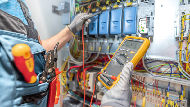 Best Electrical Repair Services  in Clinton, MO